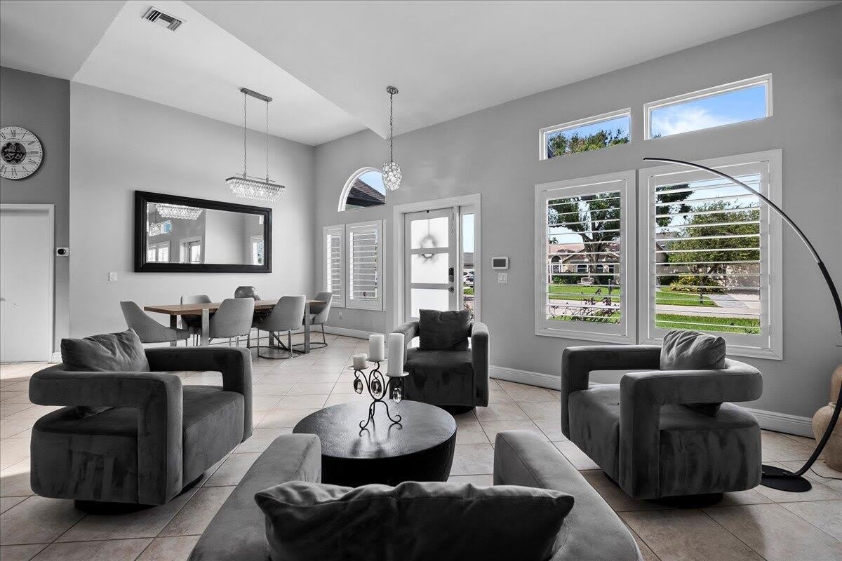 1560 Yachtman Place – photo 4