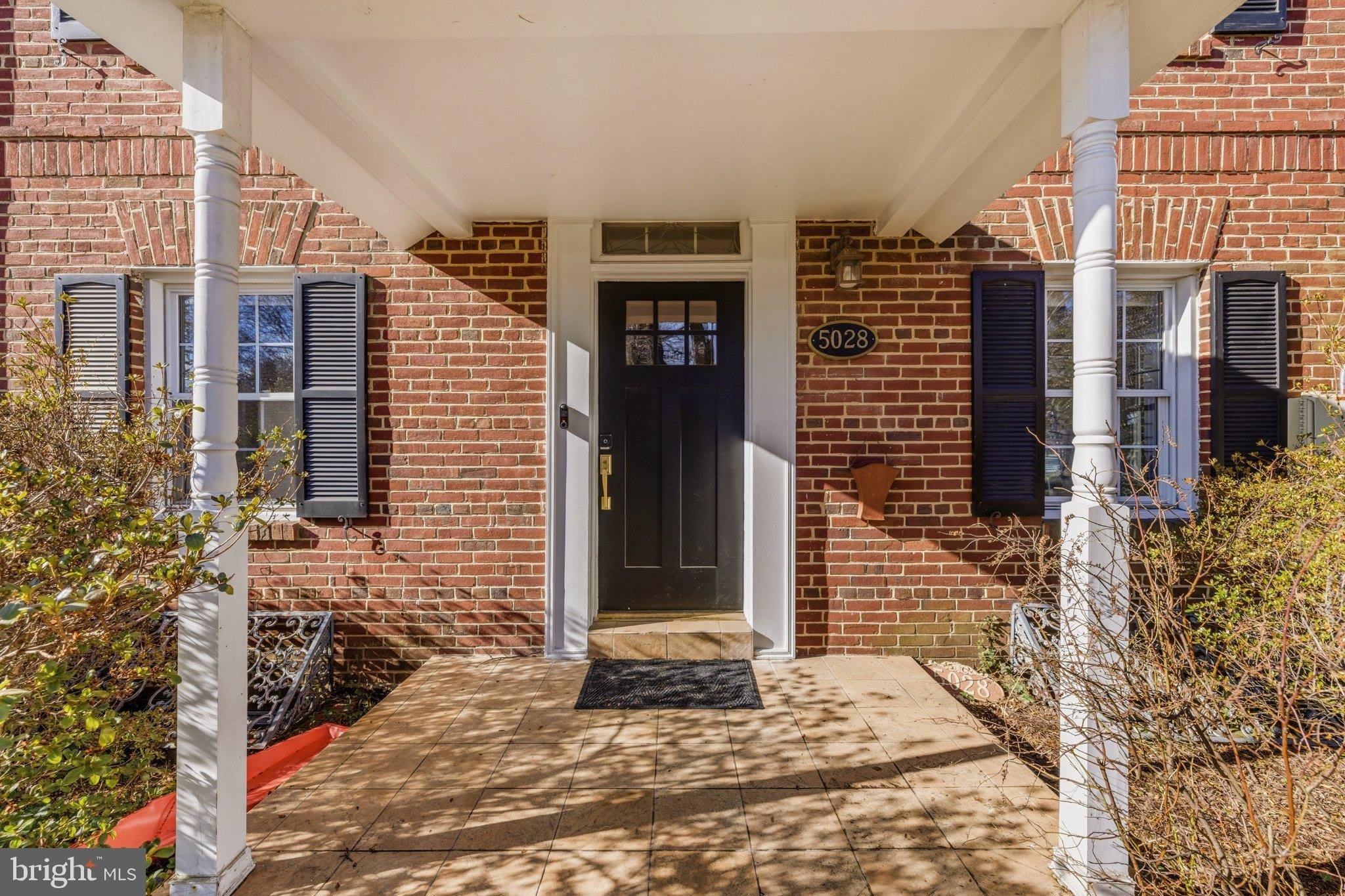 5028 MASSACHUSETTS Avenue NW – photo 4