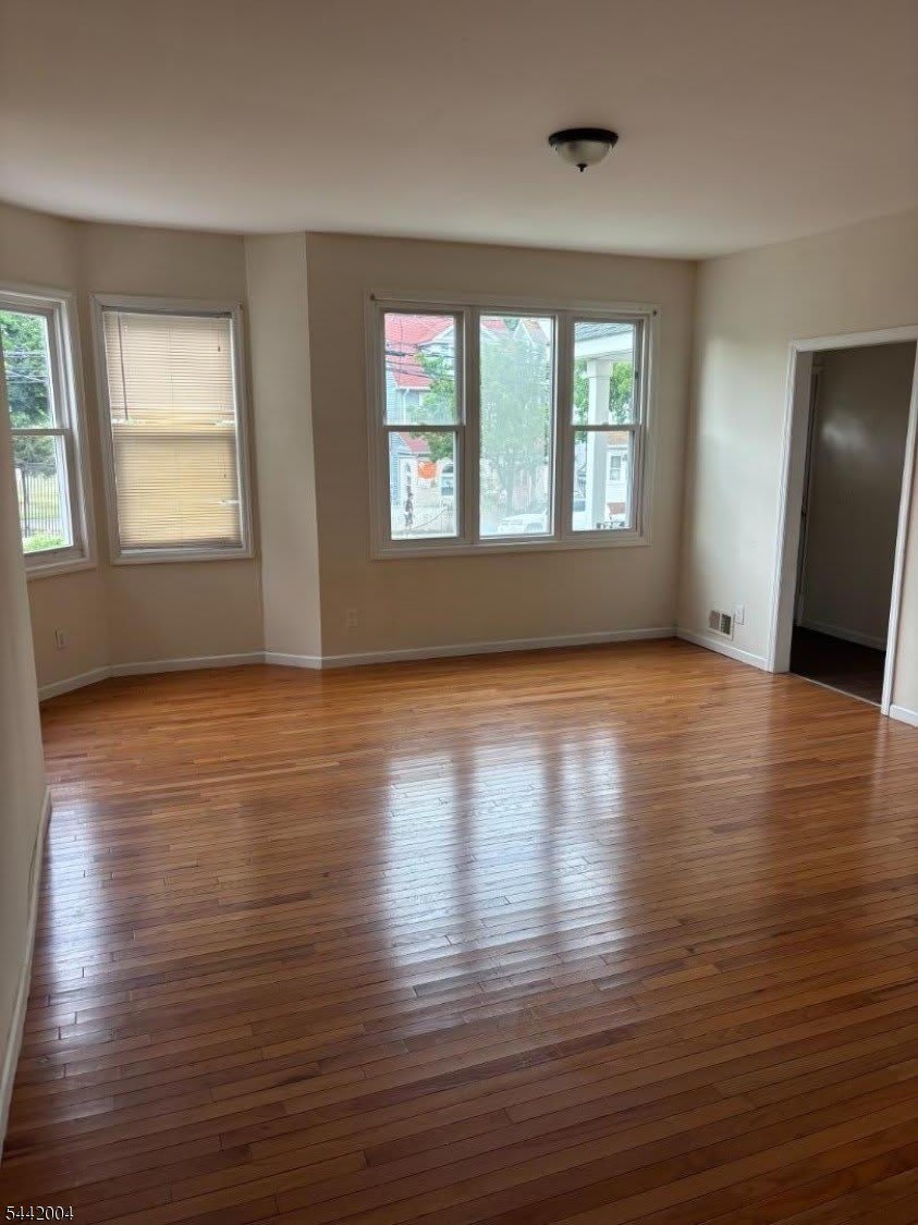 120 Orange Ave – photo 1