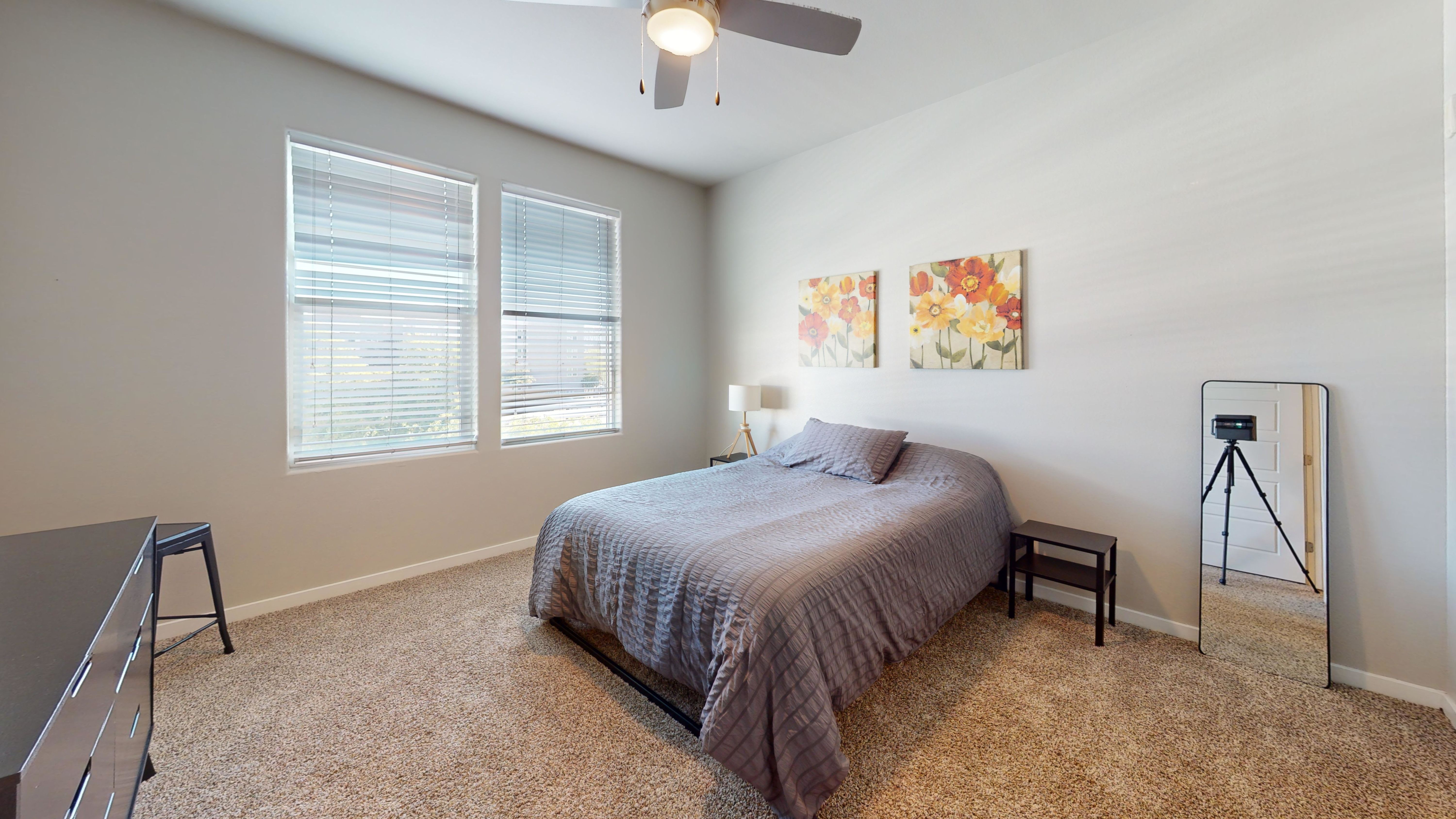 1260 W University Dr – photo 3