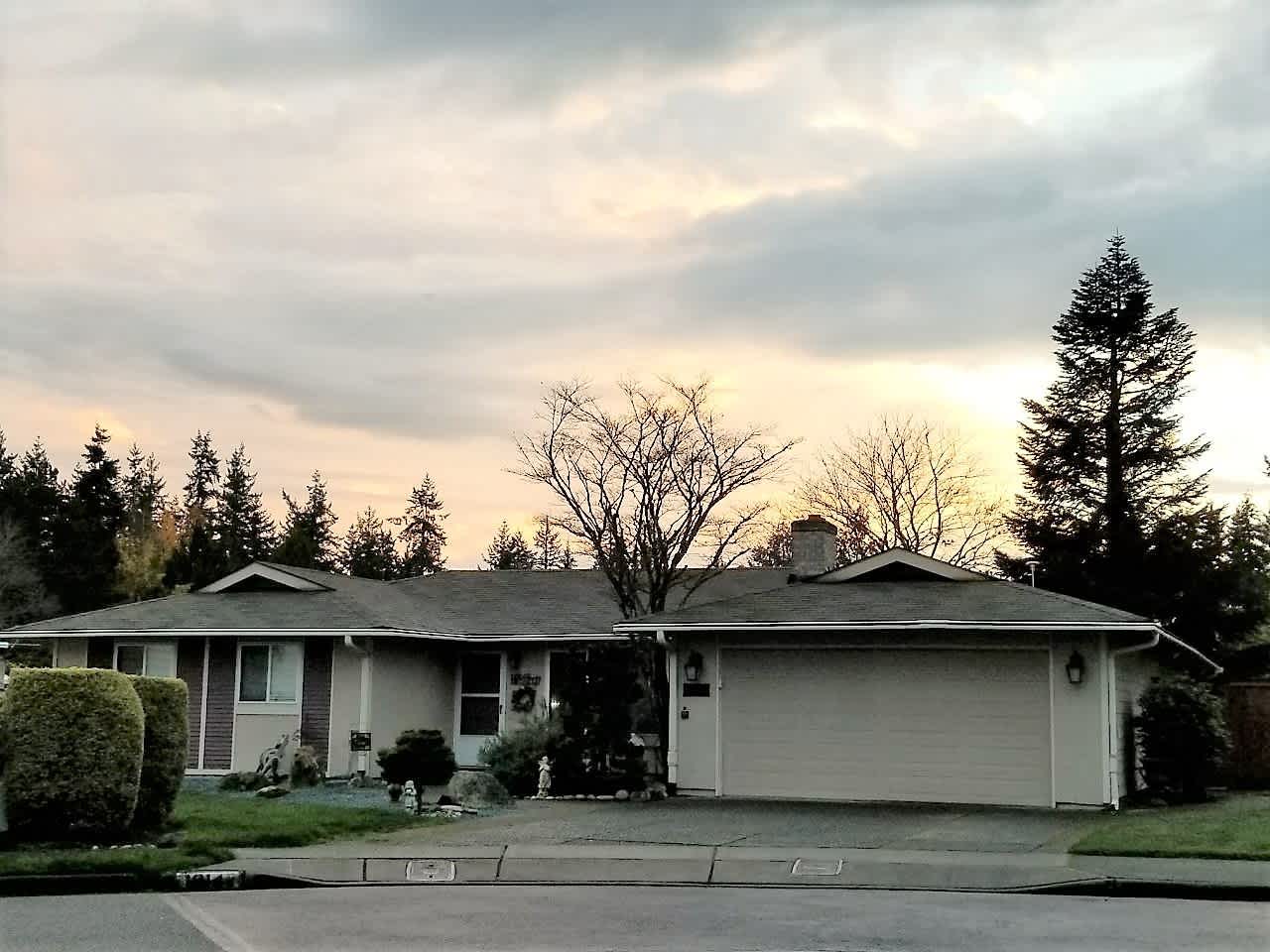 Must see!!! Updated Rambler on Glencoe Community – photo 1