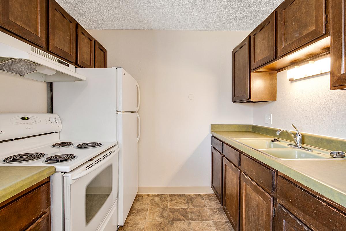 Greenway Apartments – photo 3