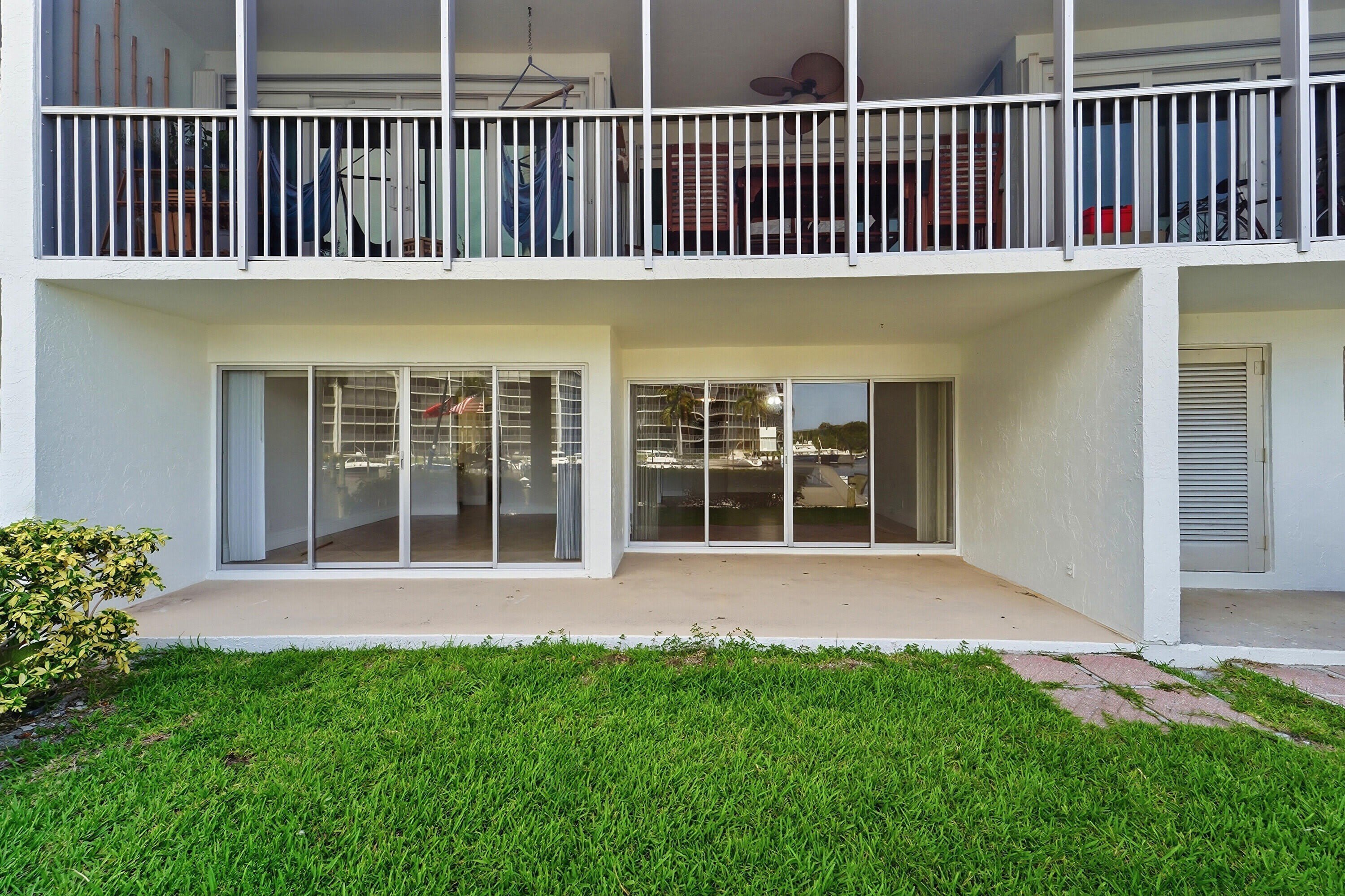 1427 E Hillsboro Boulevard – photo 4
