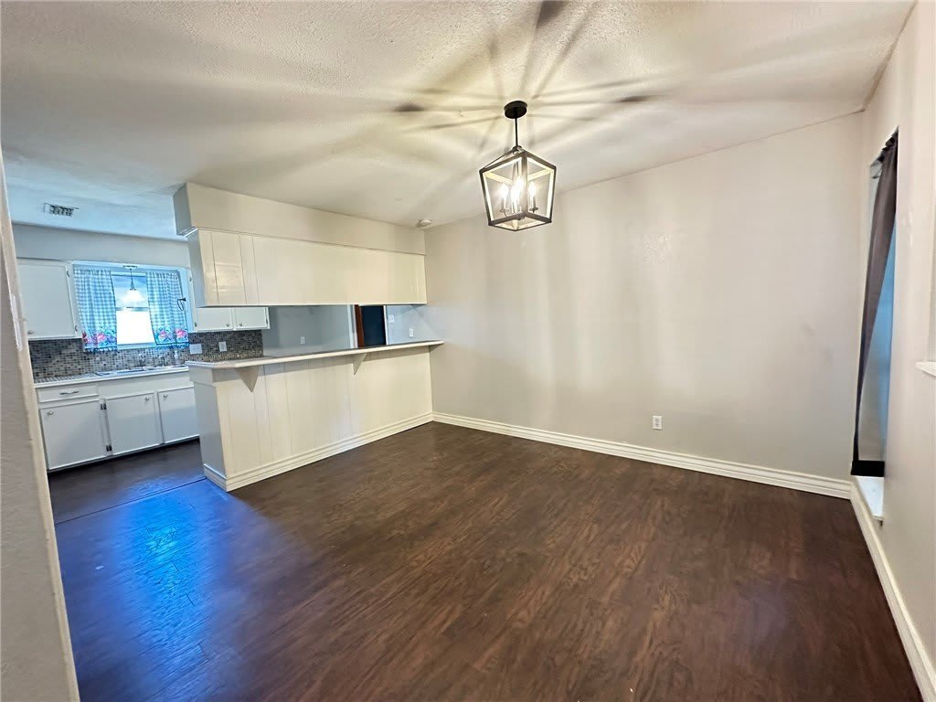 2114 Saint Charles Drive – photo 4