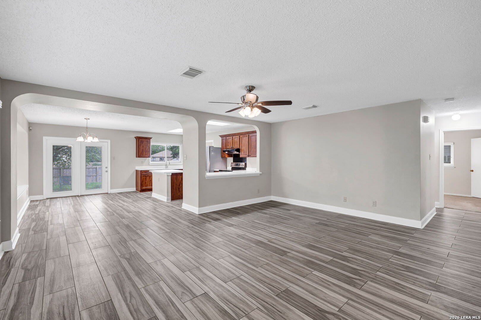 7927 Hilltop Crst – photo 5