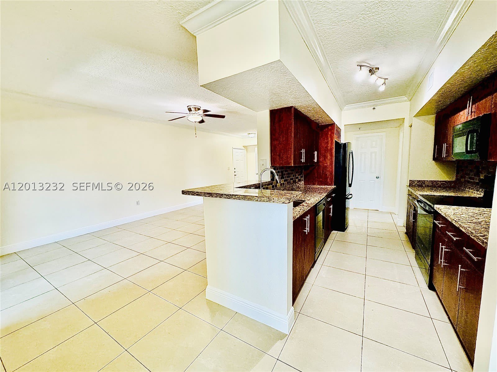 220 Sw 116Th Ave – photo 1