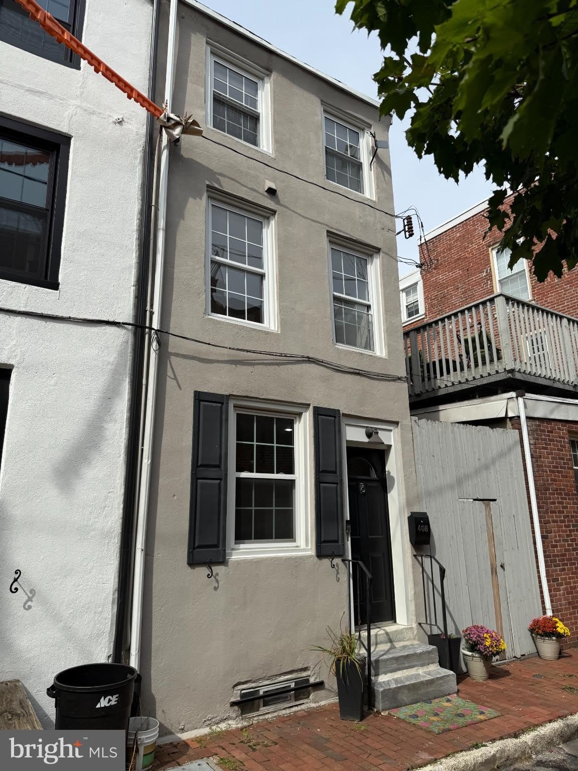 408 S ALDER Street – photo 2