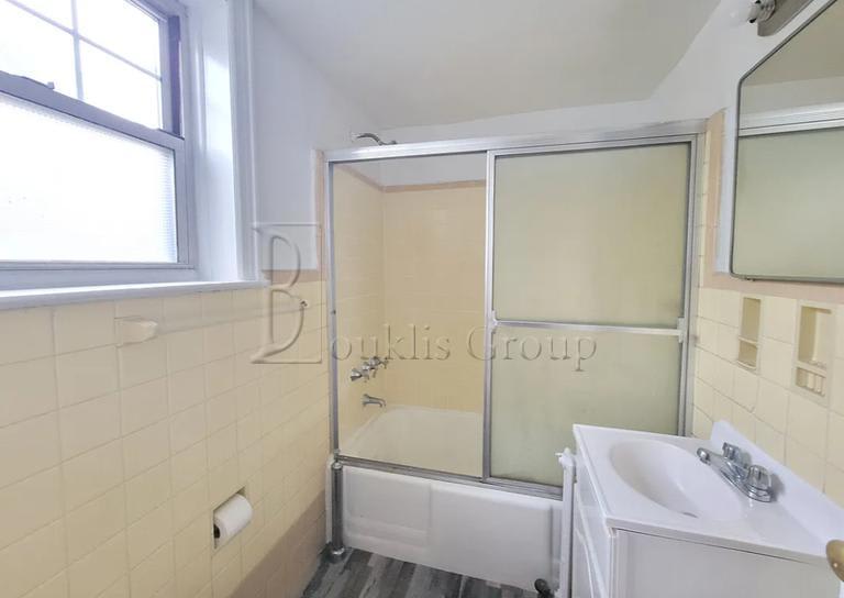 29-16 149th Street – photo 4