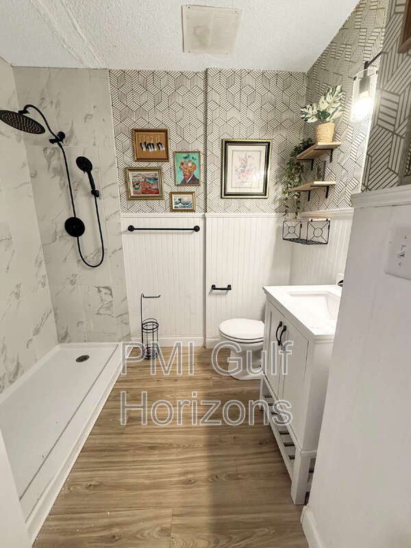 6606 Hampton Rd – photo 3