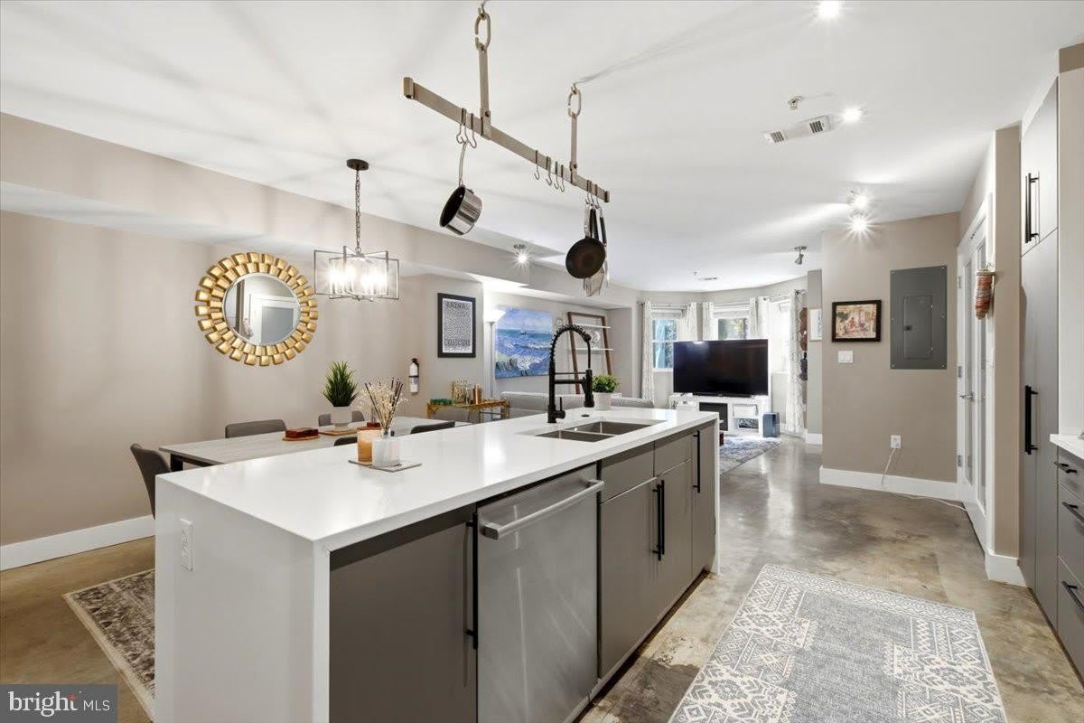 3222 13TH Street NW – photo 1