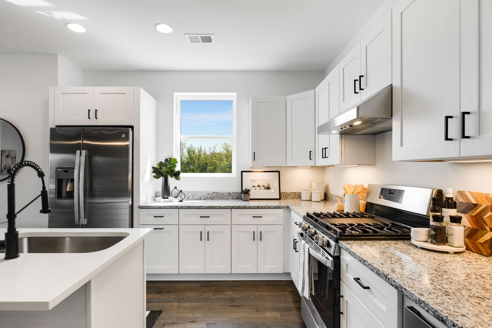 1806 Lischey Avenue – photo 4