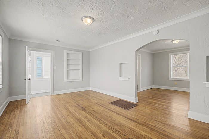 1052 National Street – photo 5