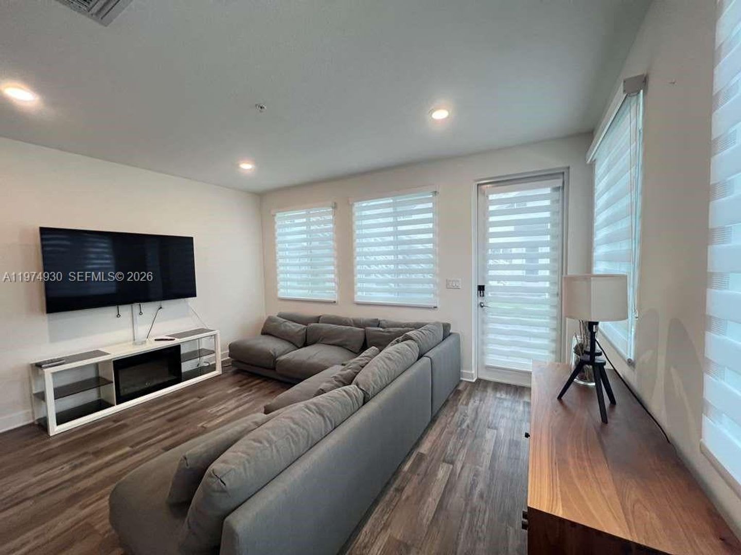 10229 Nw 64Th Terrace 101 Doral Fl 33178 – photo 3