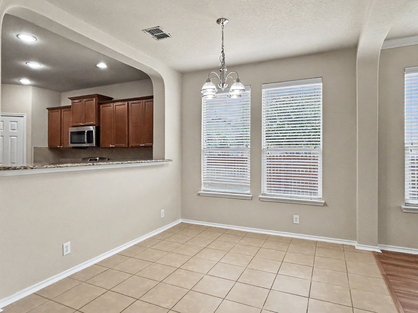 3,115-Square-Foot Home in Wildhorse at Tausch Farms – photo 4
