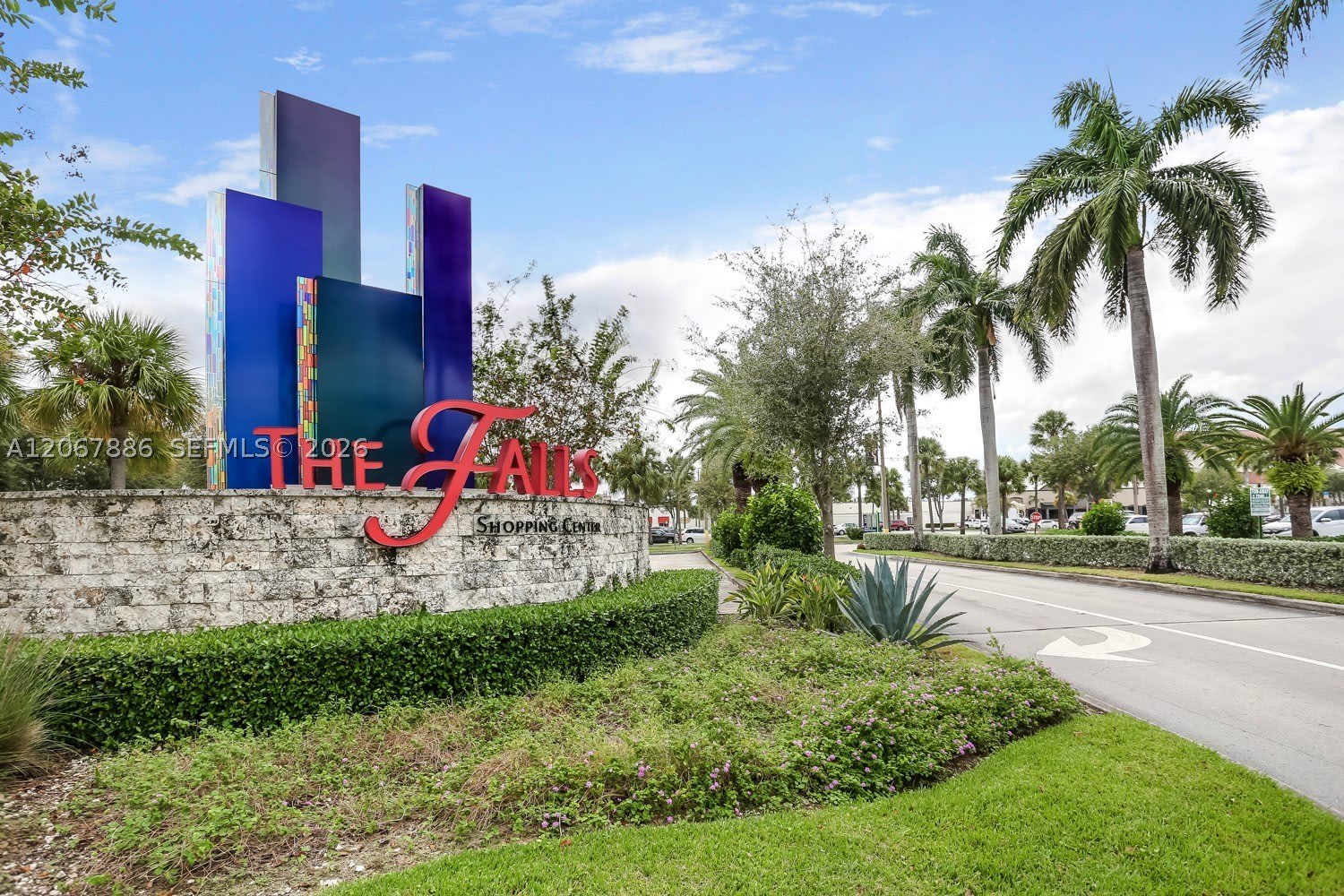 12472 SW 123rd St – photo 4