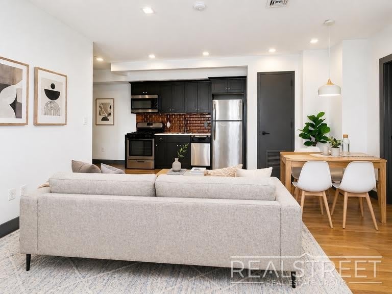 1322 Prospect Place – photo 2