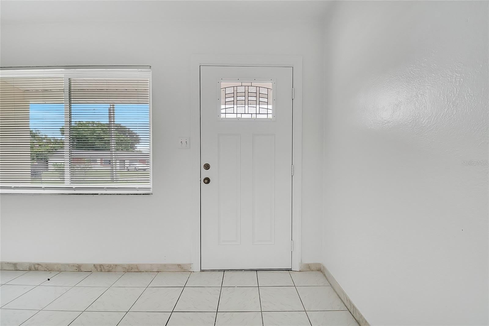 1040 SAN LUIS Drive – photo 5