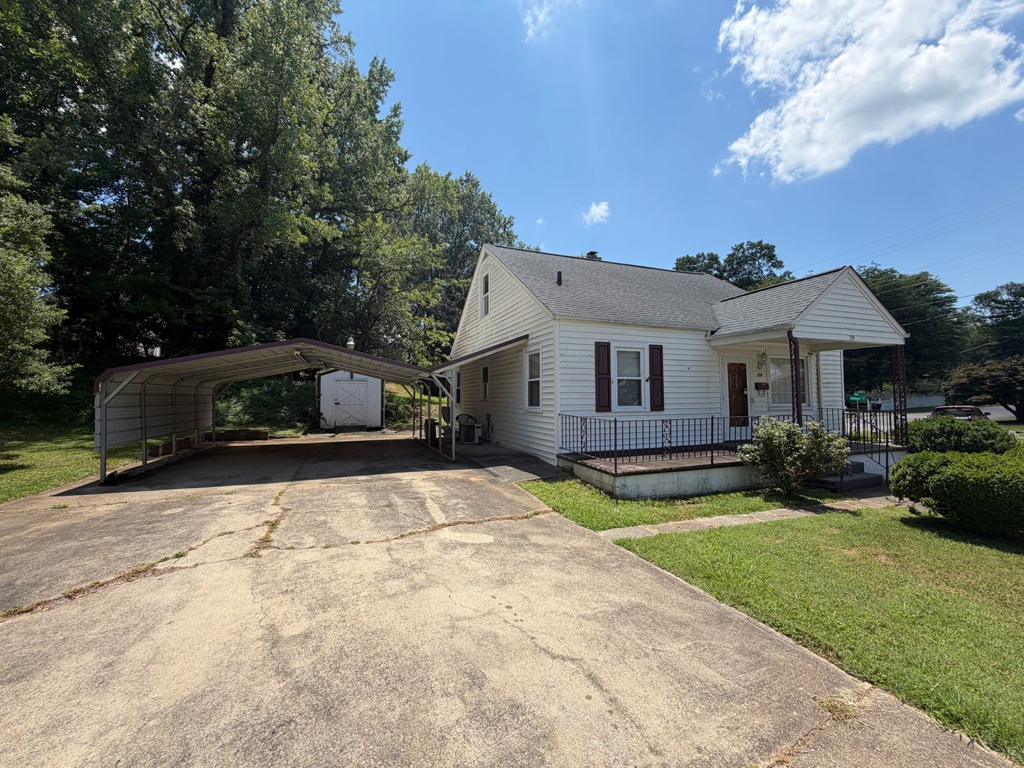 2 Bed 1 Bath Home – photo 2