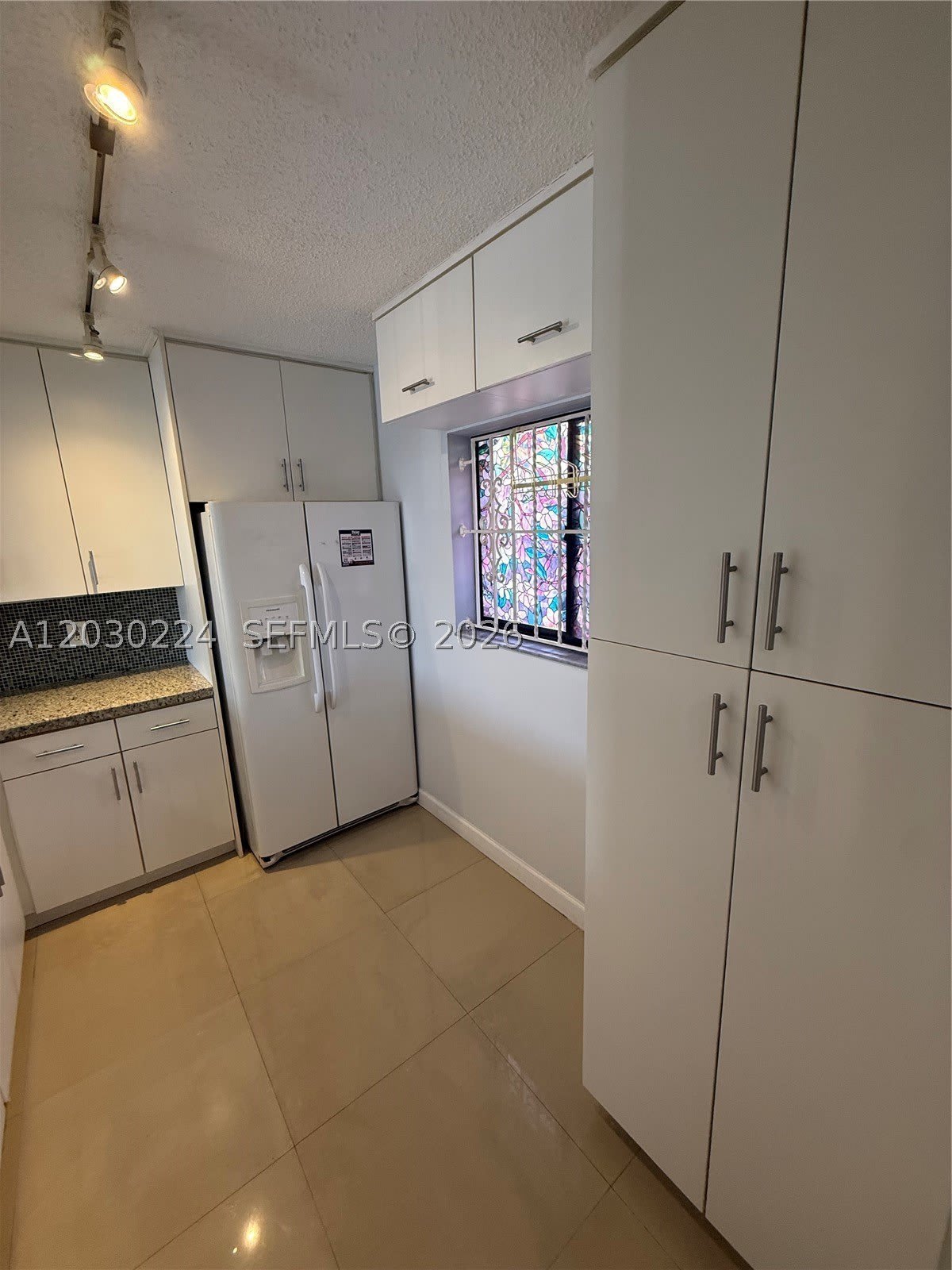 8625 NW 8th St – photo 5