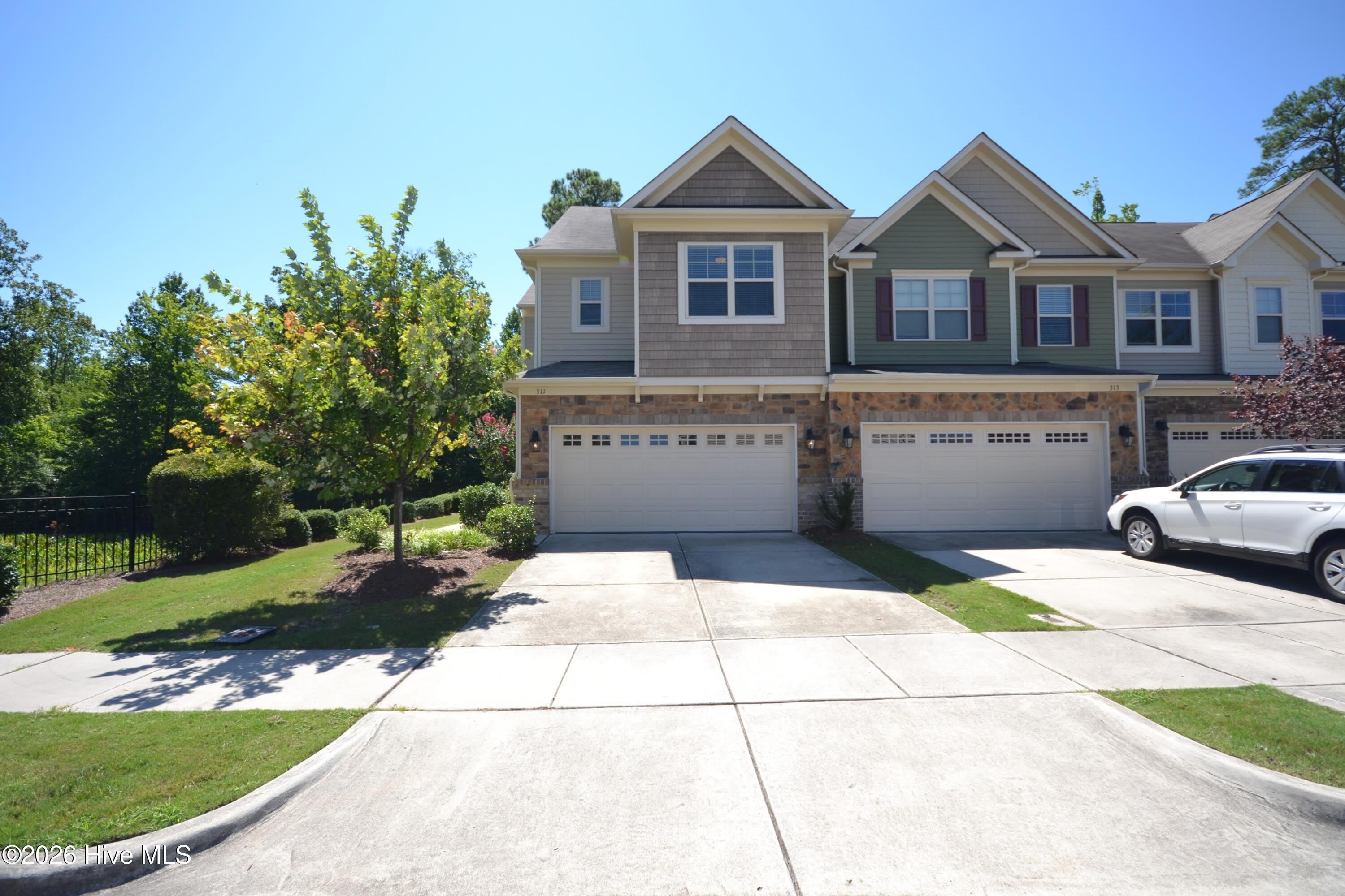 311 Scotlow Way – photo 2