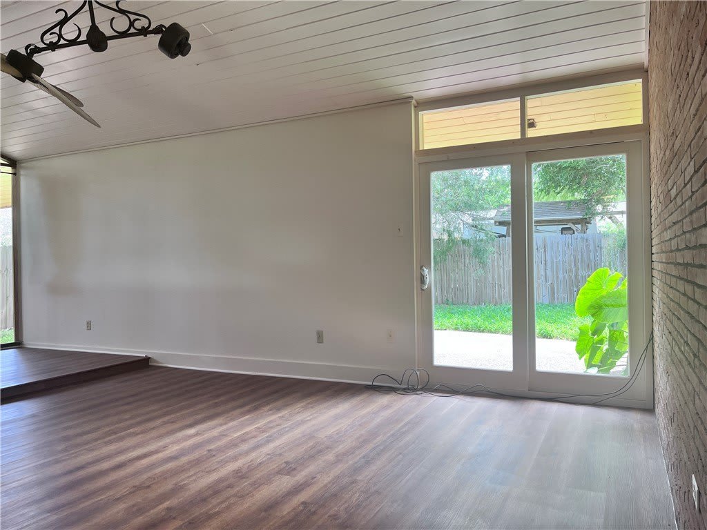 114 E Janin Circle – photo 5