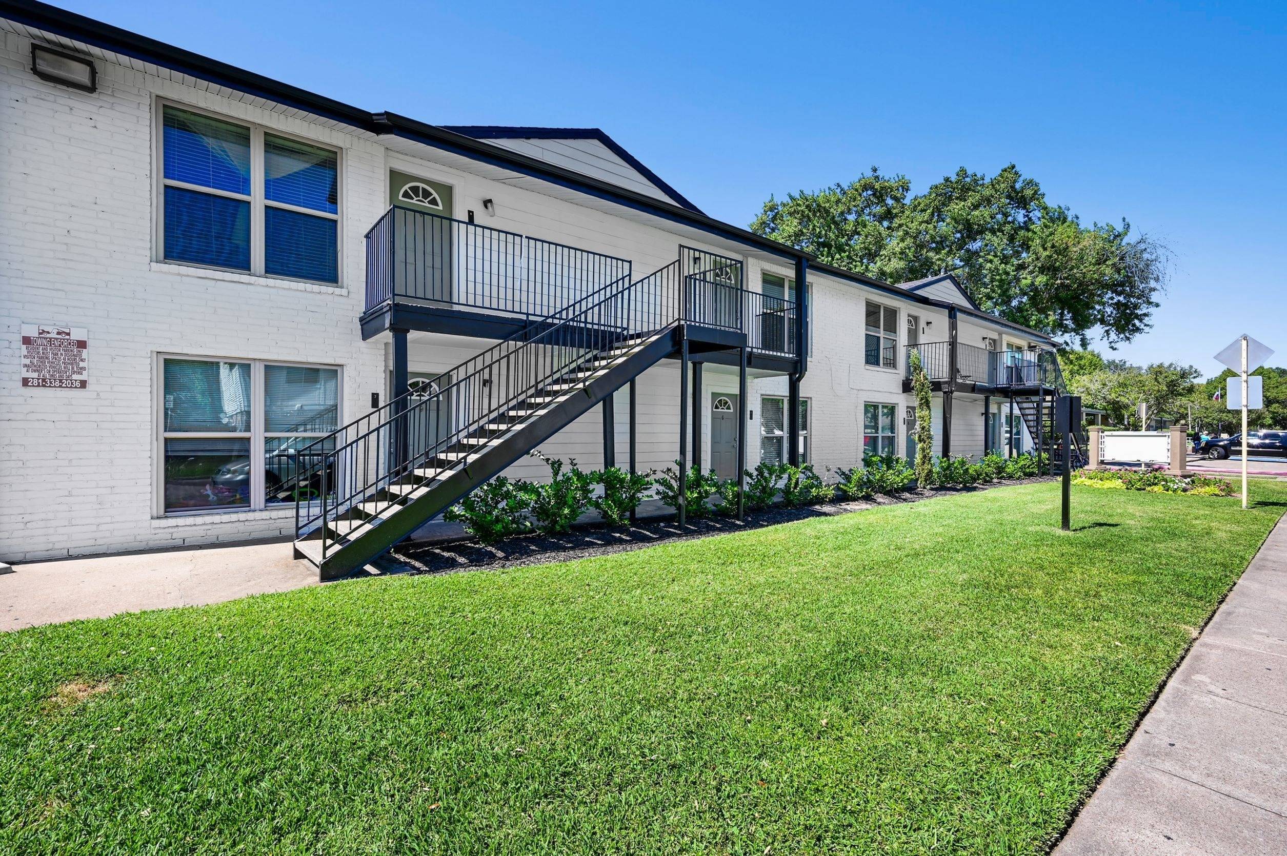 506 South – photo 2