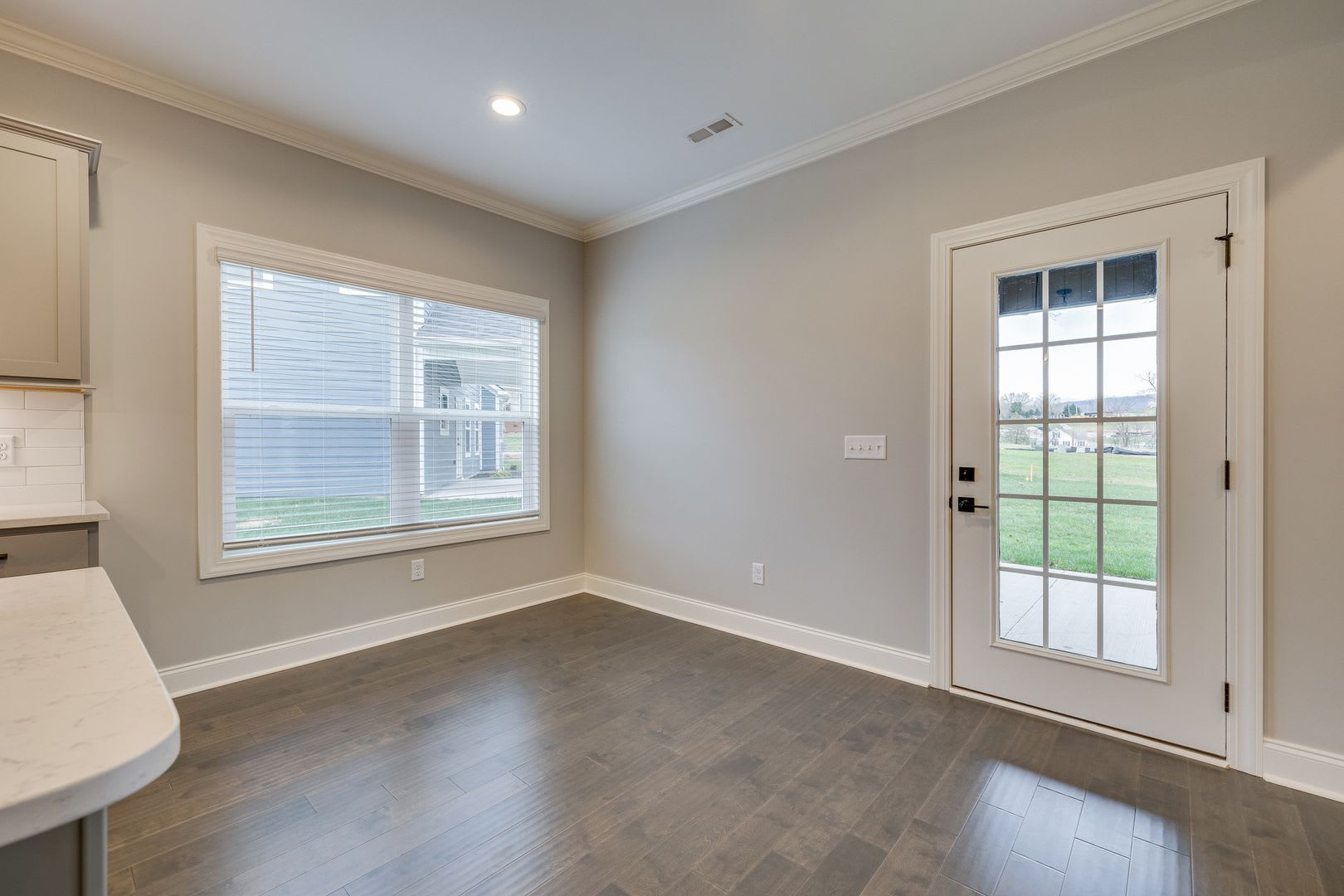 Maryville 37803 Beautiful 5 Bedroom 3 Bath Home In Desirable Melton Meadows Subdivision – photo 4