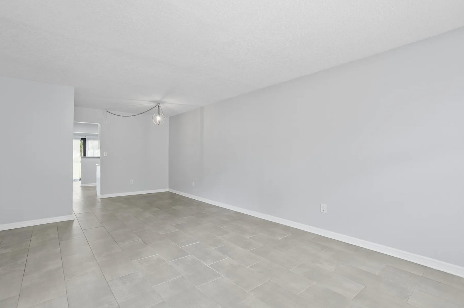 2 Bed 2 Bath Condo for Rent in 55+ Peaceful Community! – photo 5