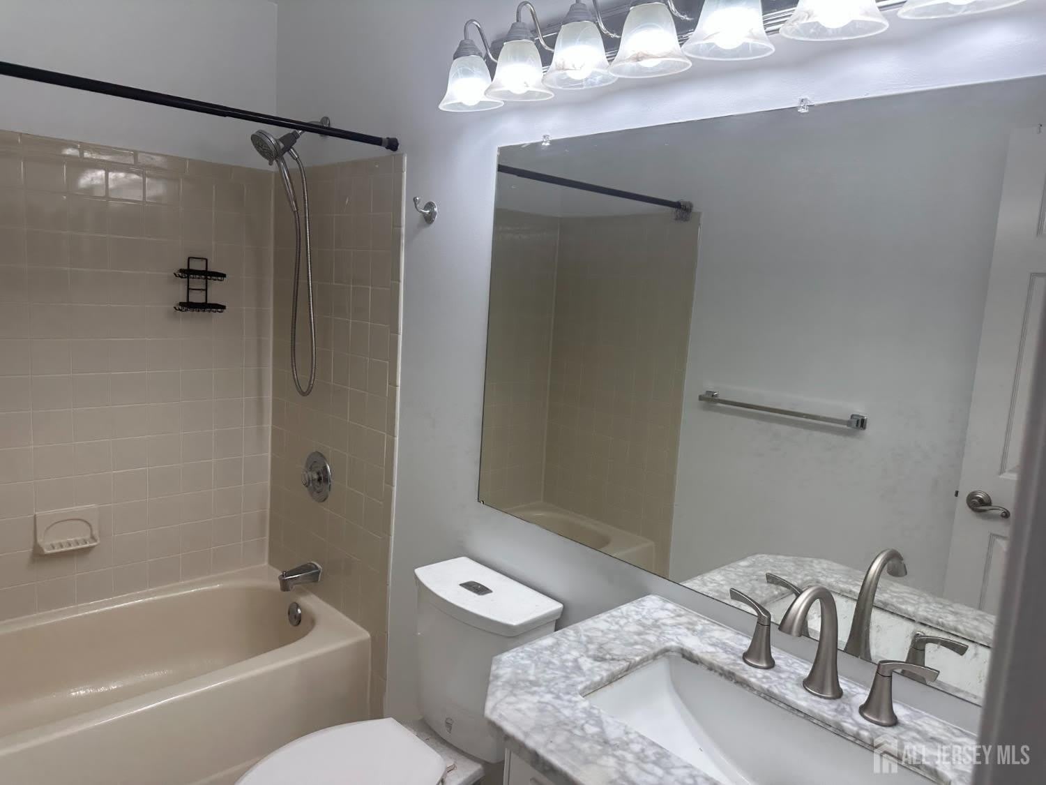 61 Goodwin Drive – photo 5