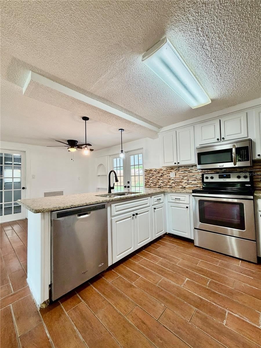 7201 DAGGETT Terrace – photo 5