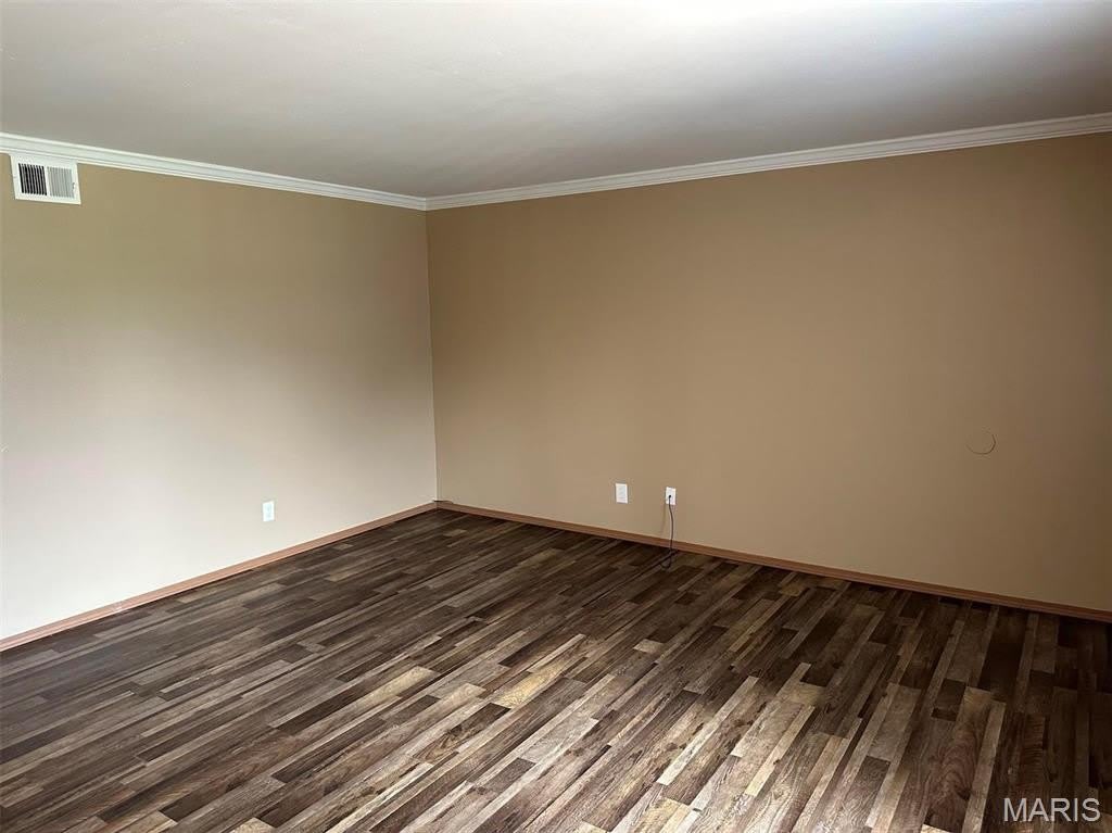 101 W 5th Street – photo 3