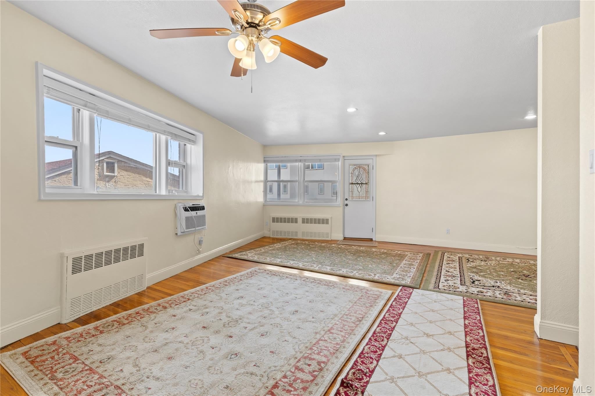 750 Shore Road – photo 4