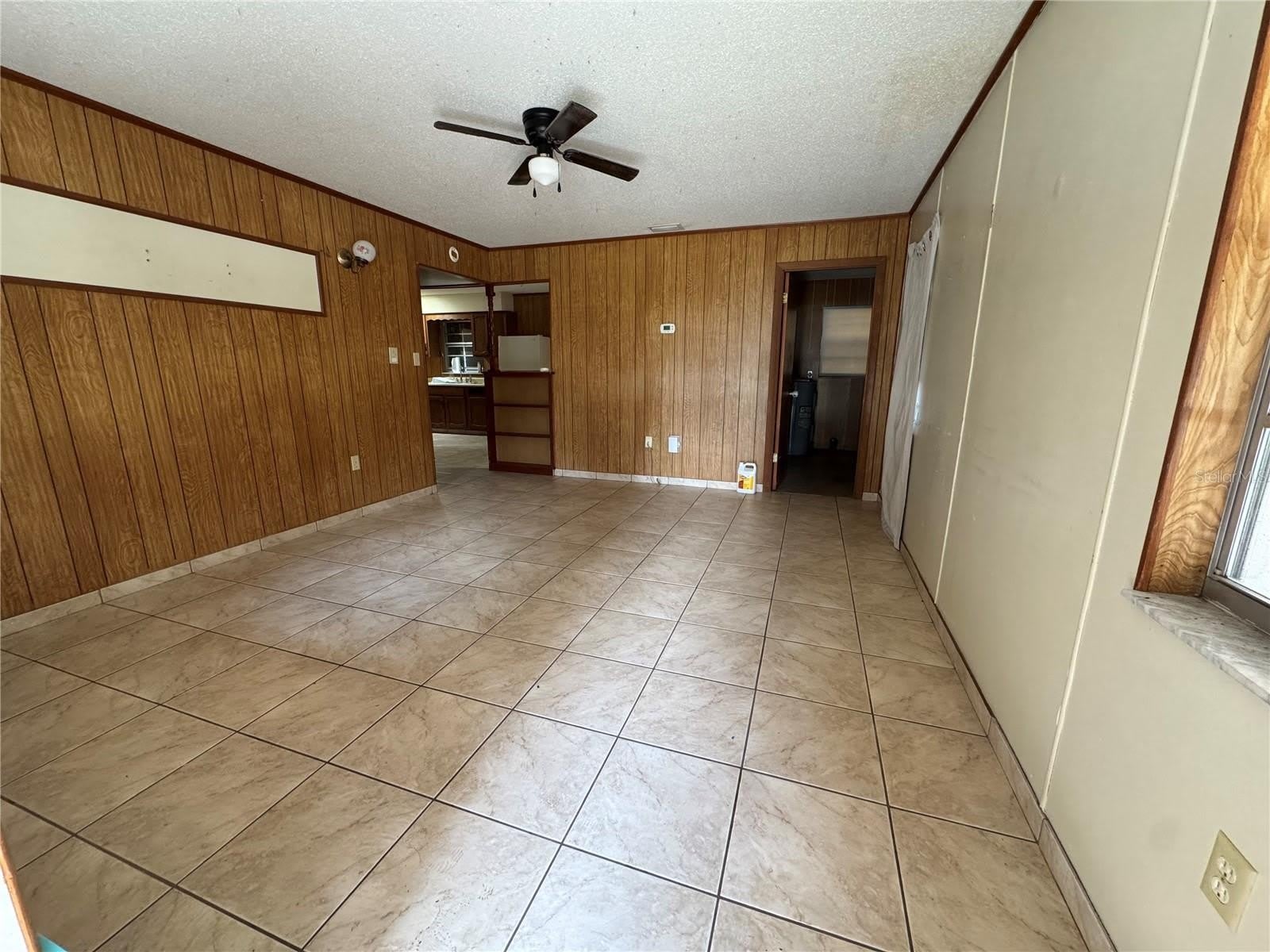 307 N LAKE REEDY Boulevard – photo 4