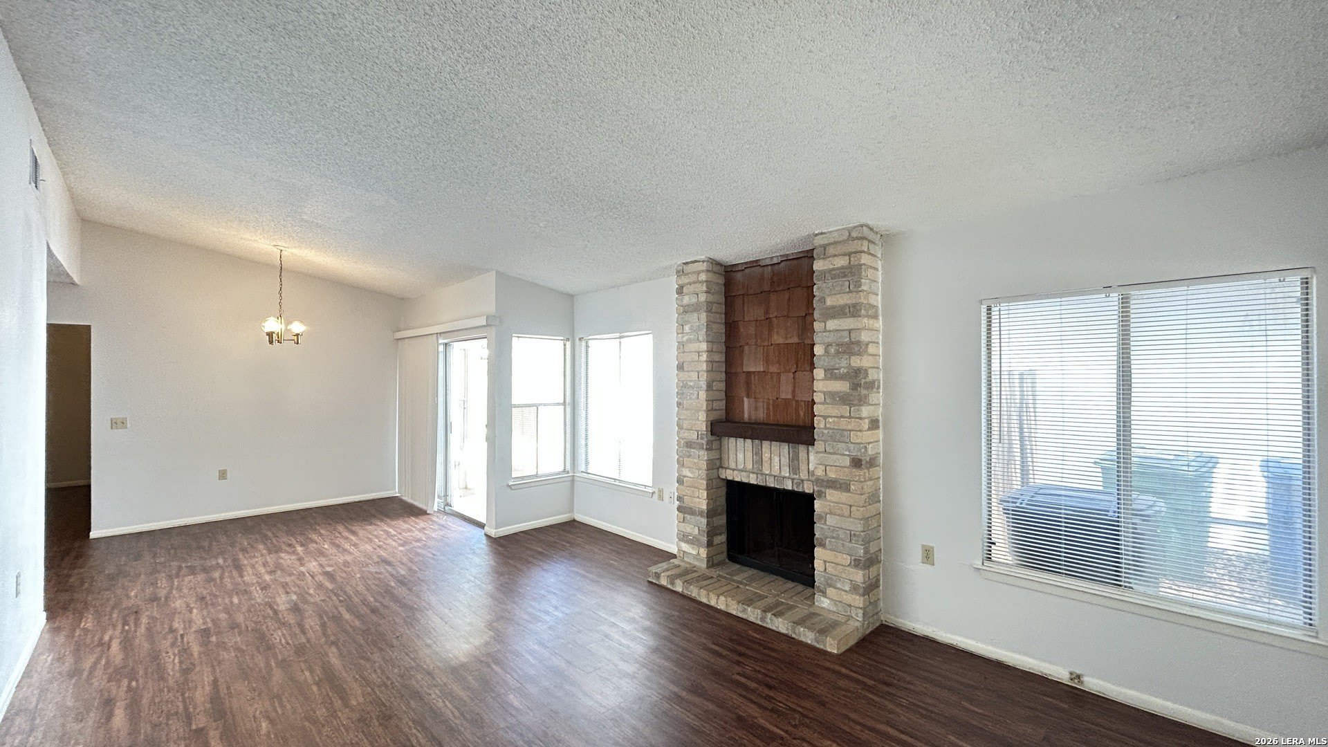 9633 IVY BEND ST – photo 3