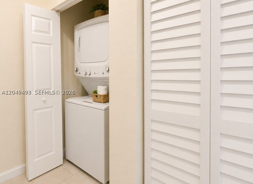 17024 SW 95th Ter – photo 4
