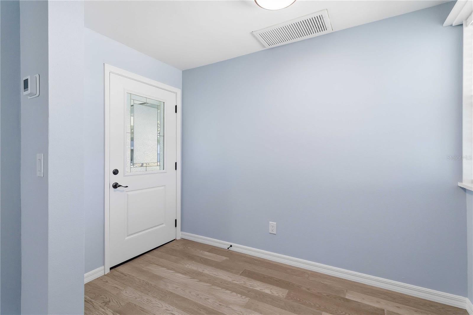 607 MANATEE Avenue – photo 5