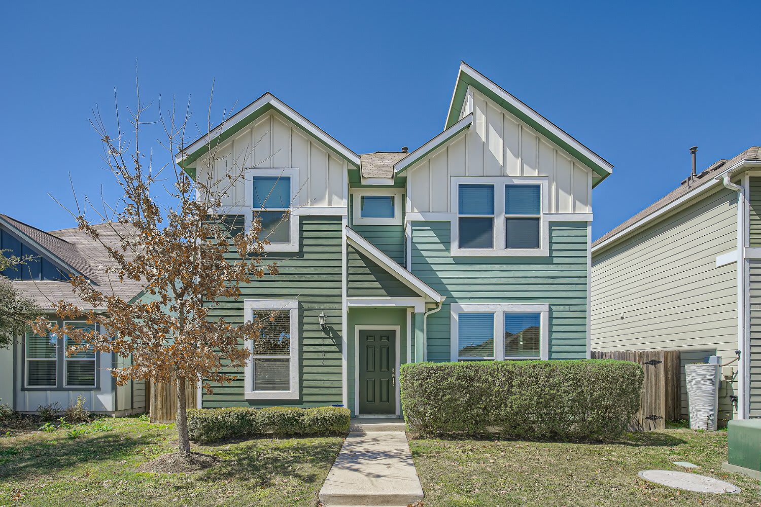 1604 Los Olivios Way – photo 2