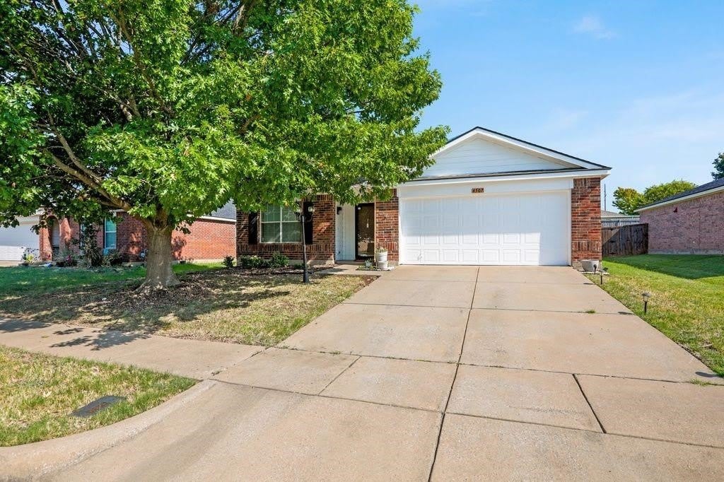 4507 Falcon Drive – photo 1