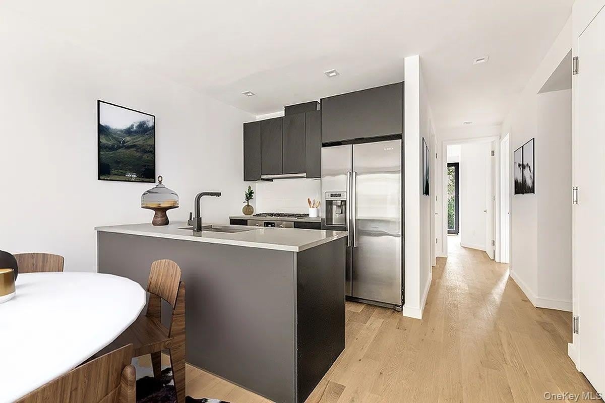 78 FREEMAN Street – photo 2