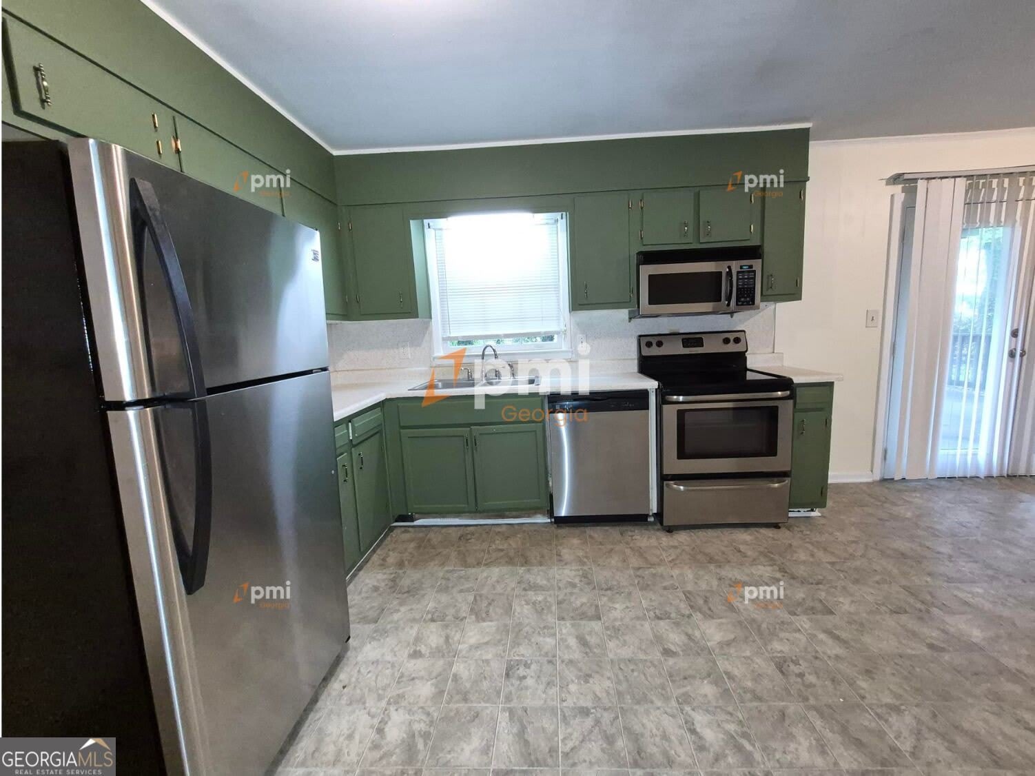 650 Jefferson Avenue – photo 3