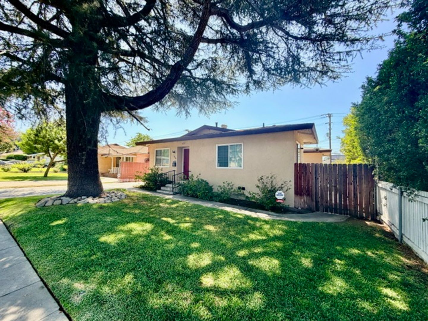 Wonderful Monrovia Home for Lease – photo 3