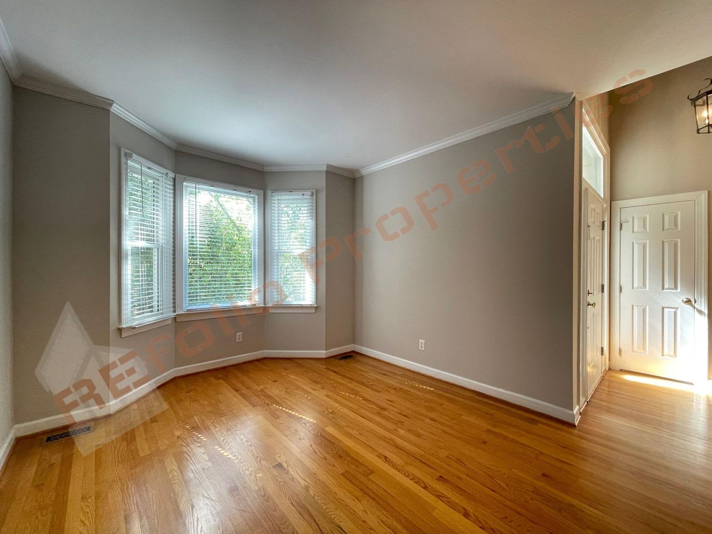 Beautiful 4 Bedroom Single Family Home With Attached 2 Car Garage In Springcrest Chapel Hill Available September 22 – photo 5
