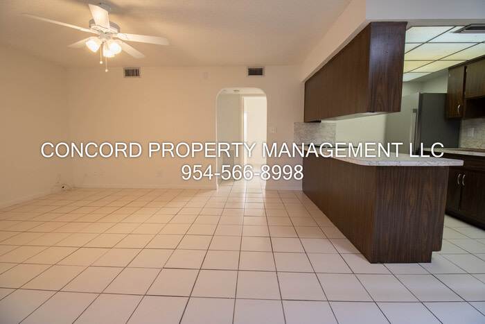 1501 Southwest 2nd Street #3 – photo 2
