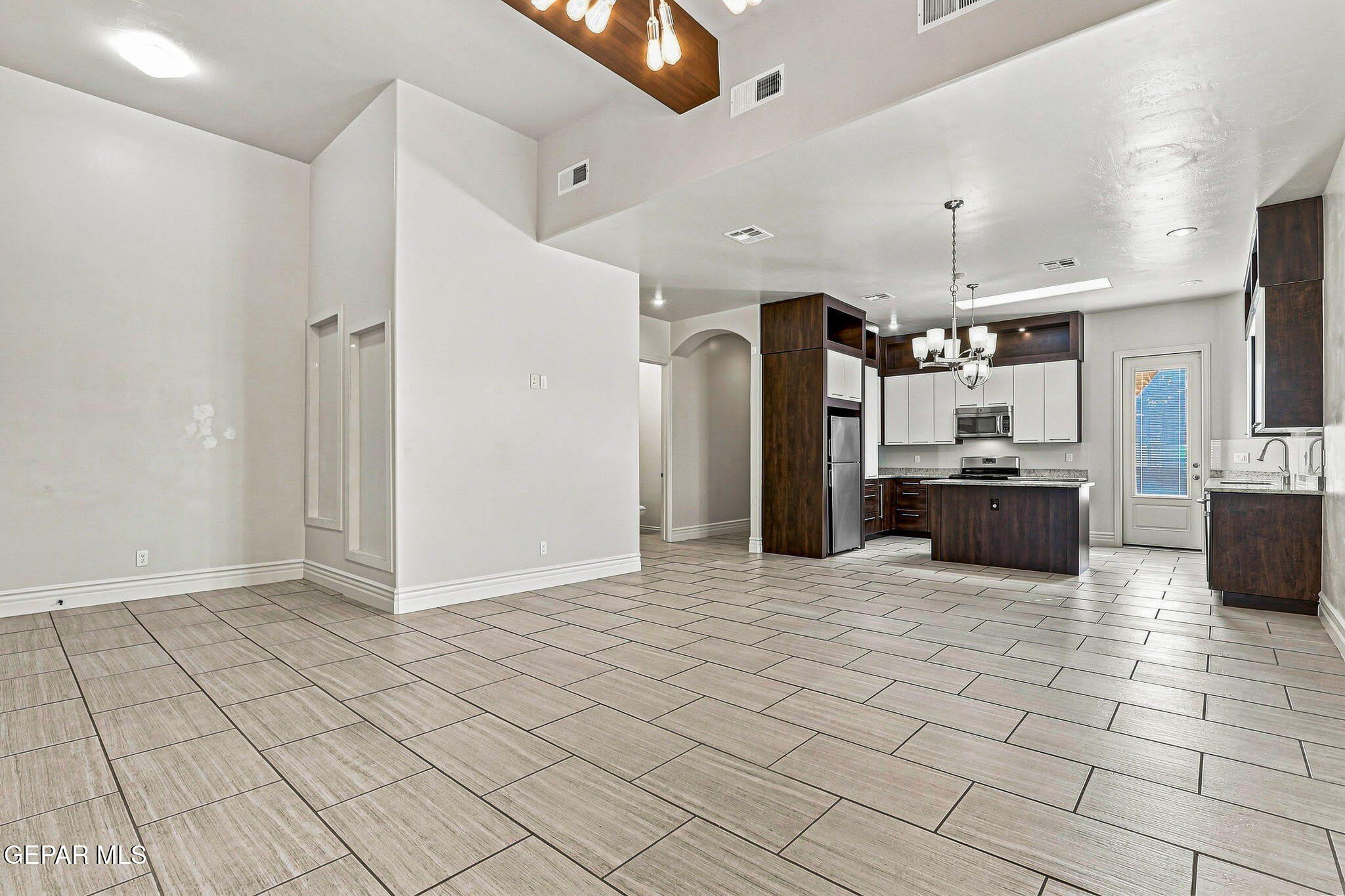 3203 RED ORCHARD Drive – photo 5
