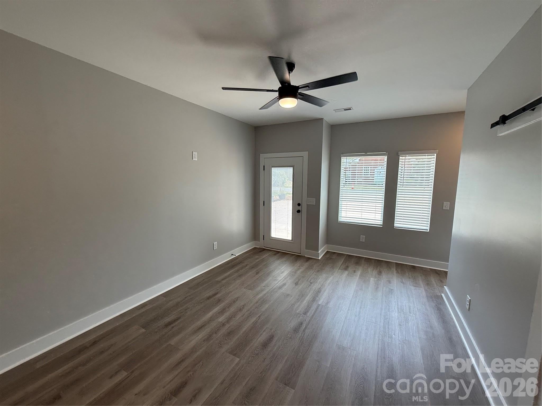 523 Dellwood Drive – photo 3