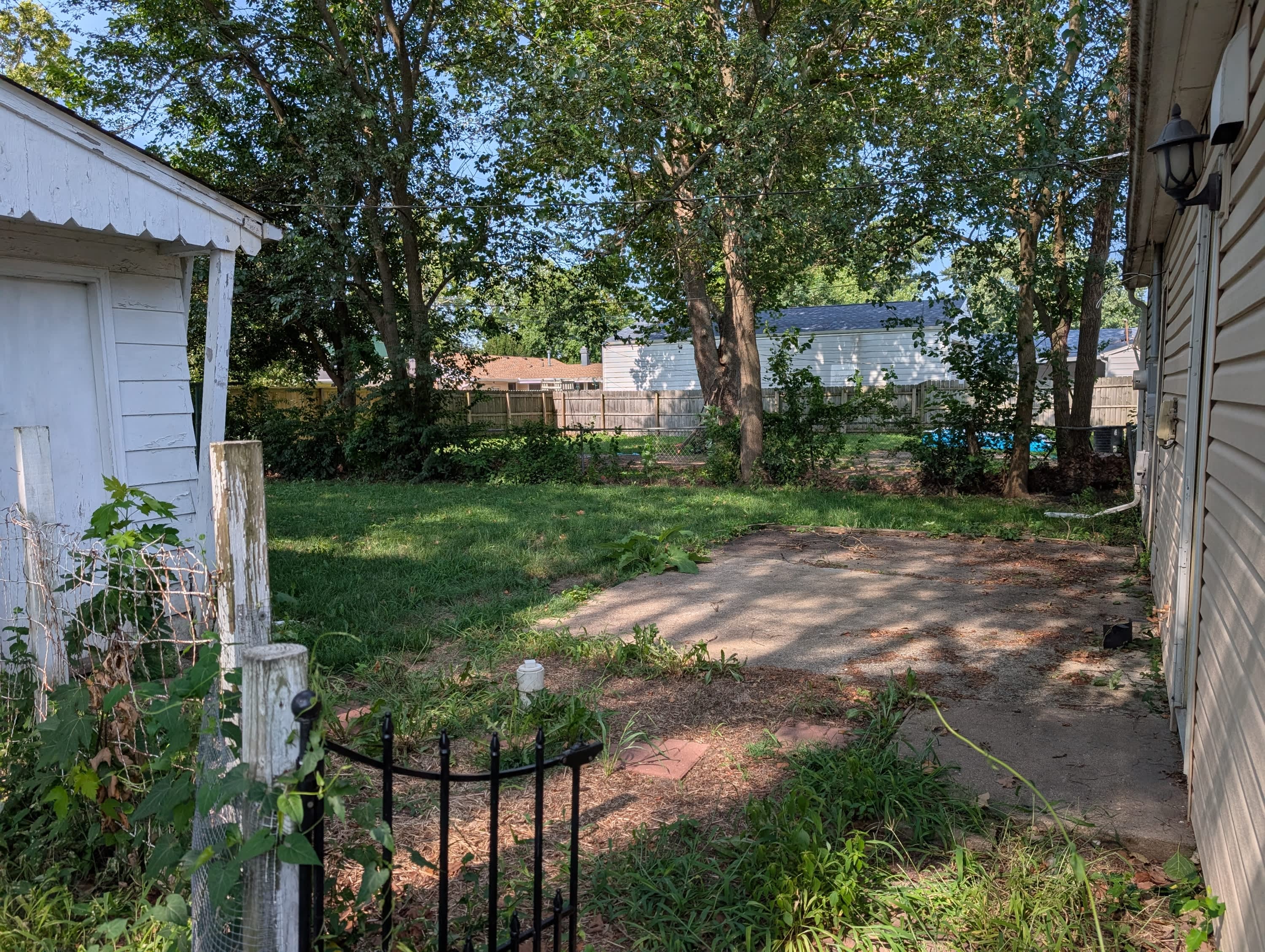 1805 Southwood Drive – photo 2