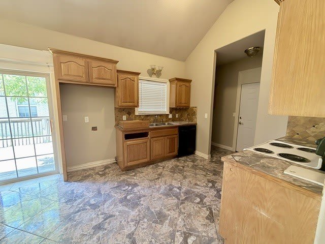 6271 W Milliken Bend – photo 3