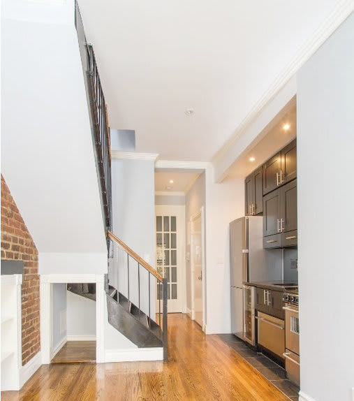 226 Mott St – photo 2