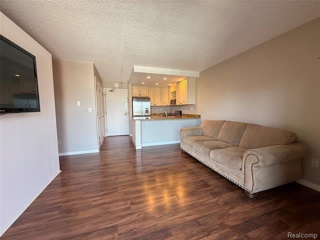411 S Old Woodward Avenue – photo 4
