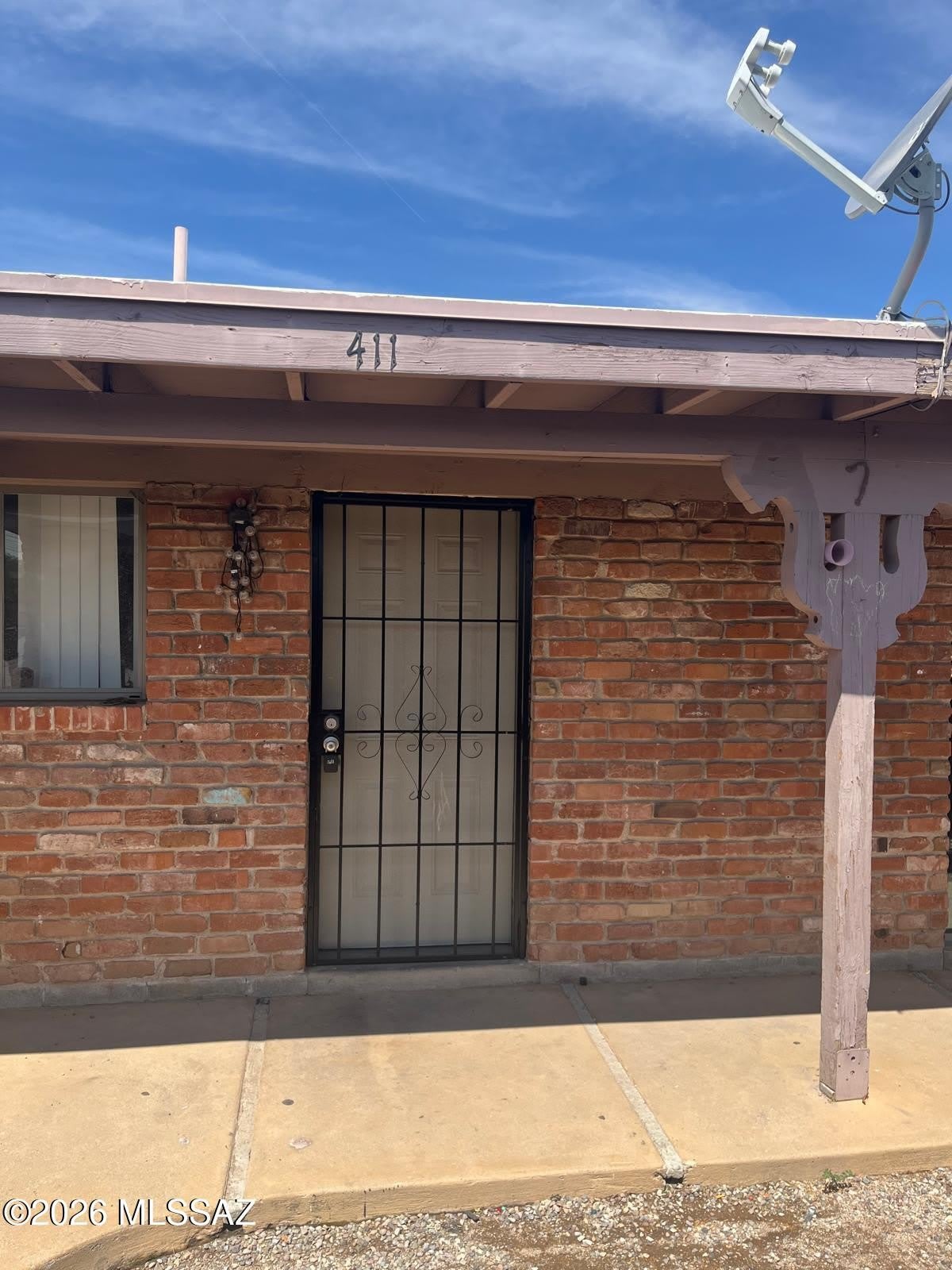 411 E Delano Street – photo 2